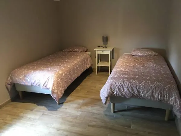 Du Pont De Bois Casa de Férias Thuin